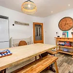 Finest Retreats - Mumbles Ferienhaus Whitby