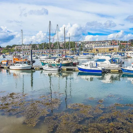 Finest Retreats - Mumbles Feriehus
